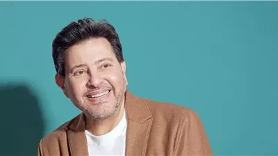 محمود الخطيب وفاروق جعفر على رأس نجوم الرياضة الحاضرين في عزاء هاني شاكر