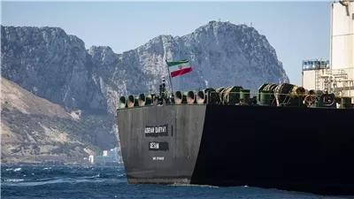 إيران تكشف عن حجم الخسائر في سفينة الشحن الإيرانية التي قصفتها أمريكا