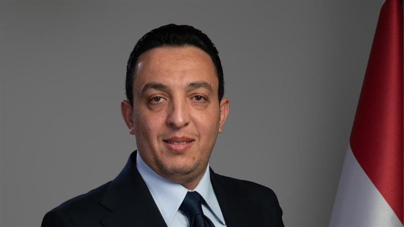 النائب مصطفى أبو
