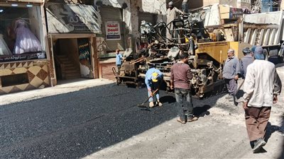 محافظ أسيوط: مواصلة رصف شوارع مدينة منفلوط ضمن الخطة الاستثمارية 2025-2026