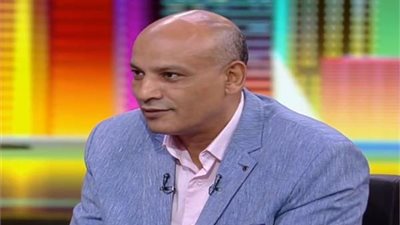 ماهر فرغلي يهاجم فنانا شهيرا: «صوته سيئ وملابسه أسوأ»