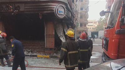 السيطرة على حريق فى محل مفروشات بشارع الاستاد بالمنوفية