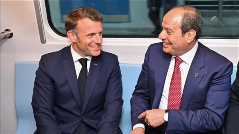 الرئيس السيسي وماكرون