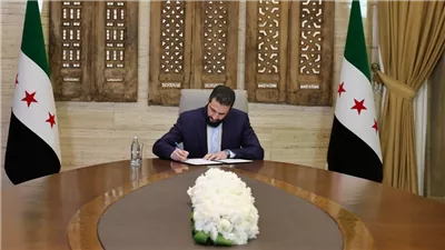 سوريا.. الشرع يجري تعديلًا وزاريًا ويستبعد شقيقه من منصب رئاسي