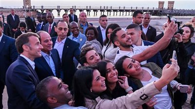 رسالة مختصرة.. ماكرون ينشر فيديو يوثق زيارته لمصر ويعلق: “شكرًا”