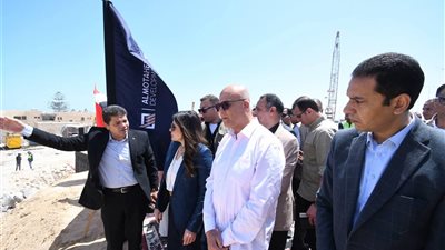 وزيرة الإسكان تتفقد أعمال التطوير بمارينا والعلمين ونفق الطريق الساحلي