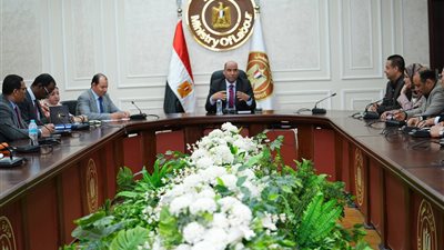 وزير العمل يتابع تنفيذ خطط الوزارة خلال اجتماع موسع بـ الدقهلية