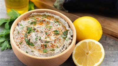     طريقة عمل بابا غنوج المشوي.. وصفة شهية بخلطة الطحينة والثوم