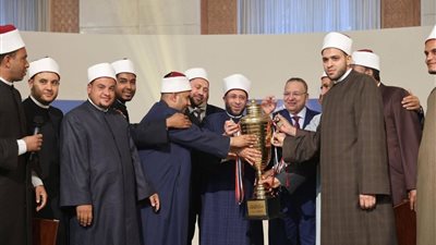 انتهاء مارثون دوري النجباء بعد منافسة علمية كبرى في ١٢ فرعا من العلوم والمعارف