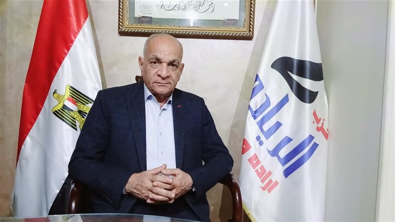 كمال حسنين رئيس حزب