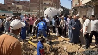 النائبة ريهام الشطوري تتابع إصلاح خط طرد الحمادات بأبو عطوة في الإسماعيلية