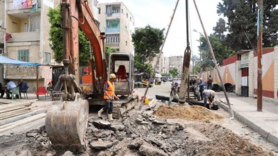 بمنطقة غيط الصعيدي.. الصرف الصحي بالإسكندرية تبدأ تنفيذ مشروع تطوير خط الصرف 