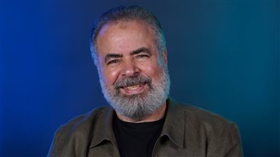 بعد تألقه في مسلسل وننسى اللي كان.. نيوز رووم يُكرم صبحي خليل
