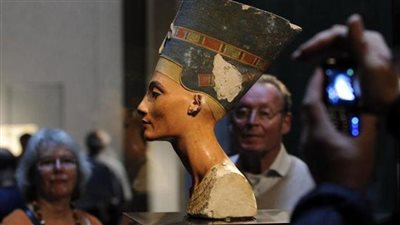 60% من آثار «اللوفر» مصرية؟.. خبير يكشف كواليس استرداد الآثار المنهوبة 
