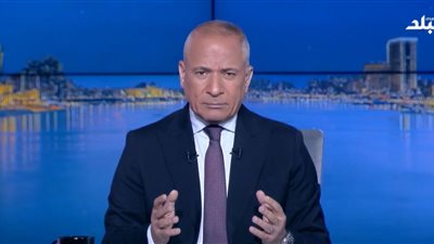 أحمد موسى: جولة ماكرون الرياضية في شوارع الإسكندرية خطفت أنظار العالم