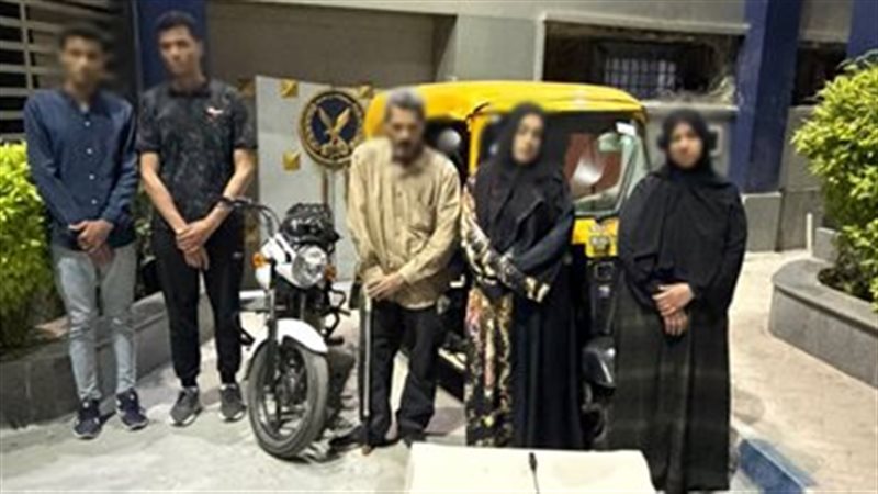 المتهمين 