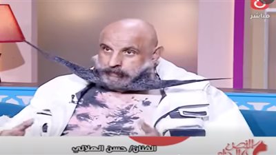 أول تعليق من الفنان حسن الهلالي بعد طرده من عزاء هاني شاكر (فيديو)