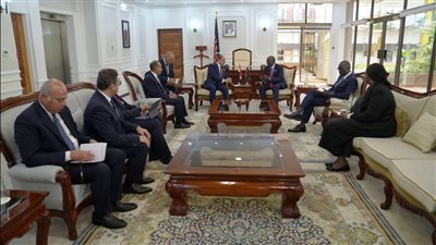 الرئيس السيسي ونظيره الكيني يبحثان بنيروبي تفعيل الشراكة الاستراتيجية الشاملة 