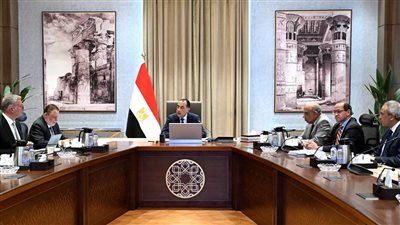 لتوفير احتياطيات الوقود.. مدبولي يتابع تدبير الاحتياجات المالية قبل حلول الصيف