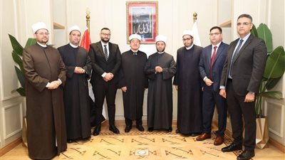 من وزارة الأوقاف..مفتي بولندا يشيد بالتطور العمراني والحضاري في مصر
