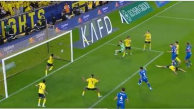 نتيجة وأهداف مباراة النصر والهلال في الشوط الثاني (1-1) بالدوري السعودي