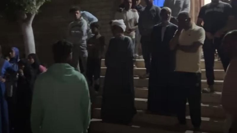 مصرع 5 أشخاص بسنديون
