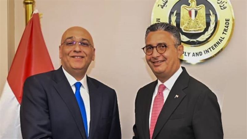 وزير التموين رئيس