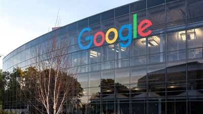 سباق جديد إلى الفضاء.. SpaceX وGoogle تدرسان إنشاء مراكز بيانات خارج الأرض
