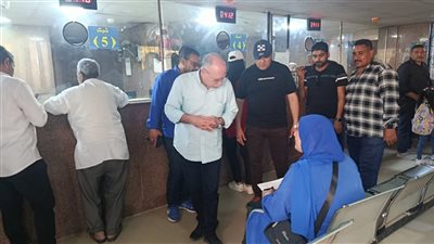 السكرتير العام المساعد للمحافظة يتفقد المركز التكنولوجي بمدينة شربين