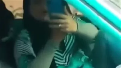 بسبب 
