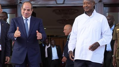 موسيفيني و الرئيس السيسي يبحثان تعزيز التعاون التجاري والصناعي  