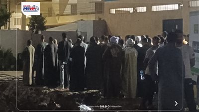 أهالى قرية جردو بالفيوم يشيعون جثمان شاب لقى مصرعه في مشاجرة