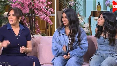 الليلة.. هند صبرى وبناتها لأول مرة فى «معكم منى الشاذلى» على قناة ON