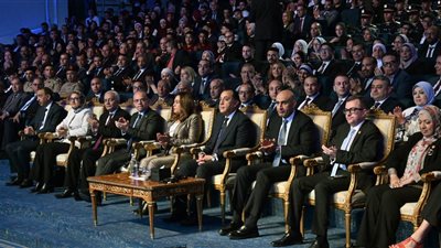 رئيس الوزراء يشهد إطلاق مبادرة المليون رخصة دولية ومرصد سوق العمل الدولي