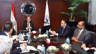 وزير الاستثمار يبحث تطوير منظومة الجودة ورفع كفاءة خدمات المستثمرين