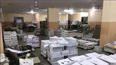 بحوزته 3370 نسخة.. القبض على مدير مكتبة بالإسماعيلية لبيع ملازم دراسية 