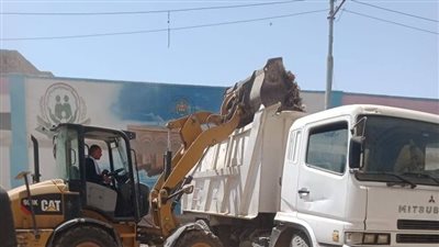 محافظ أسيوط: رفع 134 طن من المخلفات خلال حملات مكثفة لتحسين منظومة النظافة 