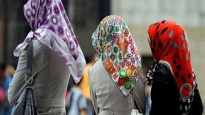 مرصد الأزهر: إلغاء حظر الحجاب بولاية كارناتاكا الهندية انتصار لحرية المعتقد