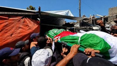 شاهد بالفيديو.. بدء تشييع جثمان القائد عز الدين الحداد وزوجته وابنته