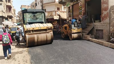 محافظ أسيوط: استمرار رصف شارع محمود أبو حسين بمدينة منفلوط ضمن خطة التطوير