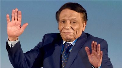ليس عادل إمام.. مفاجأة حول المرشح الأول لفيلم الإرهابي