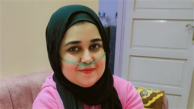 آية تصارع من أجل البقاء.. استغاثة فتاة من الشرقية لإنهاء إجراءات علاجها