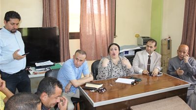 بنى سويف : جلسة تشاورية بقرية إبشنا لمناقشة مكافحة تشغيل الأطفال داخل الورش