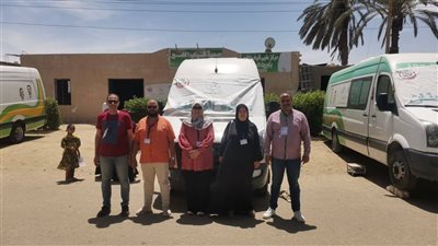 666 مواطنًا يستفيدون من قافلة طبية بقرية كبريت البحارة في السويس