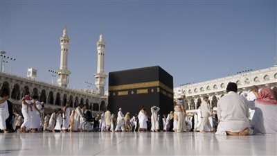 أفضل مستلزمات الحج للرجال.. دليلك الشامل خطوة بخطوة 