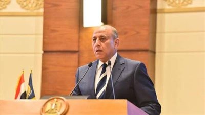 عباس حلمي: نؤكد أهمية الحفاظ على الشرعية الدستورية ورفض محاولات تقسيم ليبيا