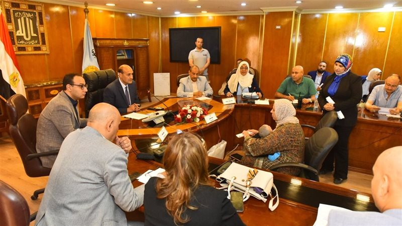 محافظ أسيوط 