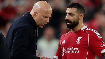 تامر عبد المنعم يتأثر بإعلان نهاية رحلة محمد صلاح مع ليفربول بعد 9 سنوات