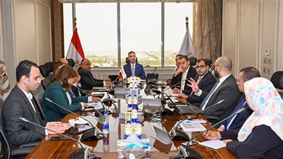 وزير التموين يتابع مستجدات منظومة كارت الخدمات الحكومية الموحد