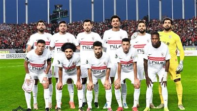 جلسة فنية بين معتمد جمال ولاعبي الزمالك قبل مواجهة سيراميكا بالدوري المصري